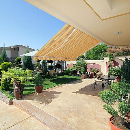 Villa Jupok Bar Exterior foto